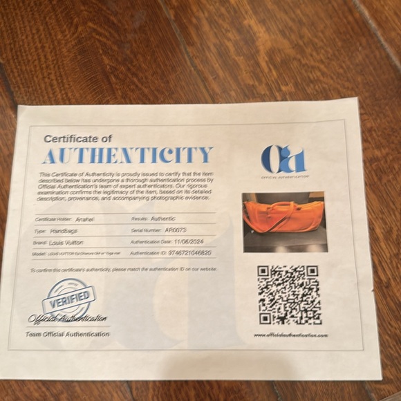 Very rare limited edition, Louis Vuitton orange epi leather yoga set - Picture 9 of 9